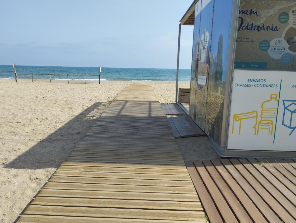 Appartamento Atico Frente Al Mar Con Parking Para 5 Personas Calafell Esterno foto